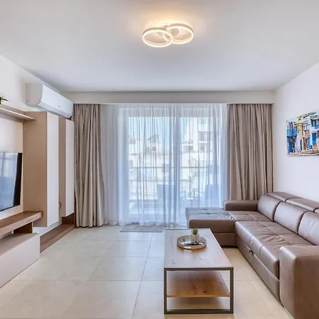 Bright & Brand New 3-bedroom In Mscala By Sf Homes マルサスカーラ