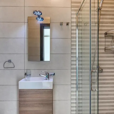 Bright & Brand New 3-bedroom In Mscala By Sf Homes アパート マルサスカーラ
